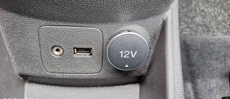Ford Fiesta cena 31000 przebieg: 145947, rok produkcji 2015 z Jaworzno małe 562